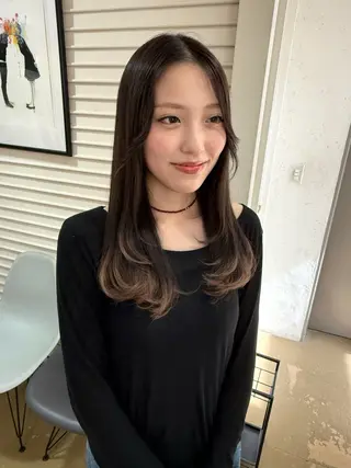 セミロング ハイトーンカラー 🍬Rinka🍬のヘアスタイル