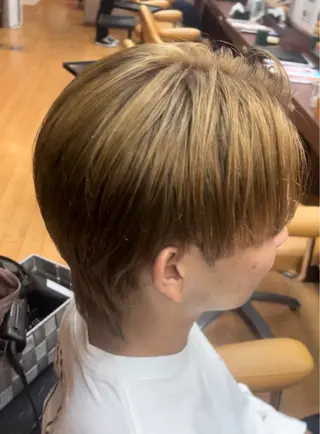 ロング カラー ルキ🌈ブリーチカラ ー&メンズパーマ🦄のヘアスタイル