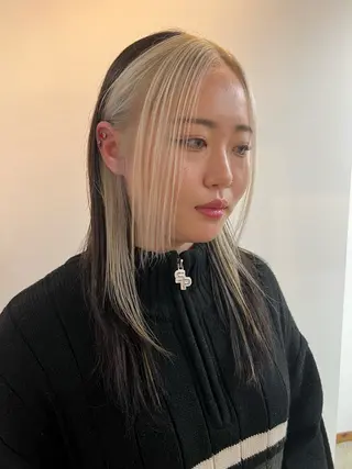 ロング 透明感カラー🫧 高田李胡のヘアスタイル