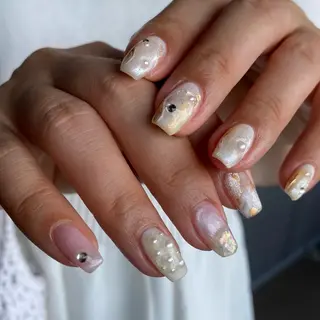 ネイル amuse 手書きニュアンスのネイルデザイン