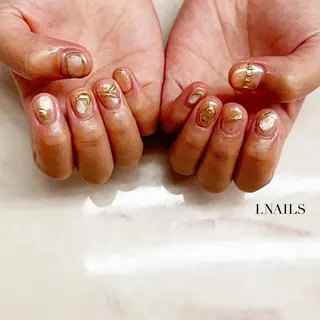 ネイル アイネイルズ所属・早川 梓のネイルデザイン