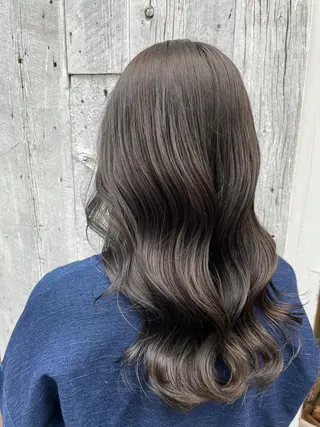 カラー 【店長】インナー指名 No.1戸塚優思のヘアスタイル