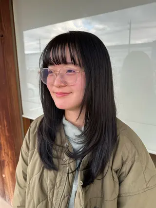 ロング カラー 為頭 りたのヘアスタイル