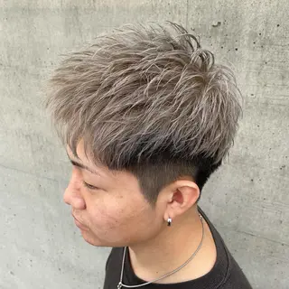 ショート カラー Baby’s breath所属・藤田 年哉のヘアスタイル
