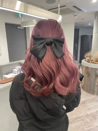 セミロング ♡似合わせハイトーン ♡maiのヘアスタイル