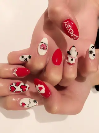 ネイル f'bloom  L’ecrinのネイルデザイン