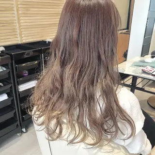 カラー nui所属・ﾚｲﾔｰ.ﾍｱｾｯﾄ 🤍宮本しおりのヘアスタイル