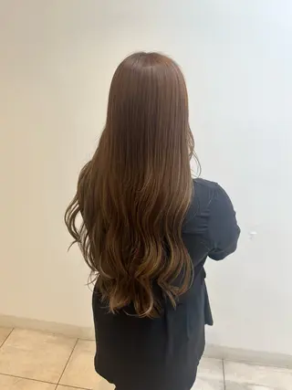 ロング ハイトーン／アレンジ 🩵NANAMIのヘアスタイル