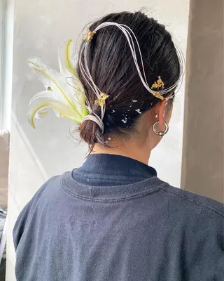ミディアム ヘアアレンジ ツキノキ ミナのヘアスタイル