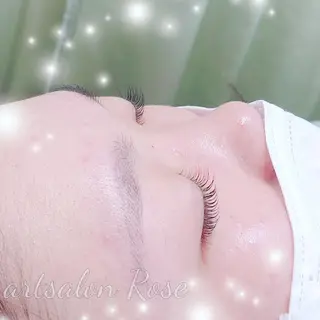 マツエク・マツパ アートサロン ロゼ　AIのマツエク・マツパデザイン