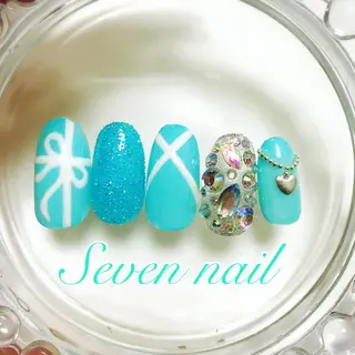 ネイル 名倉 なな子のネイルデザイン