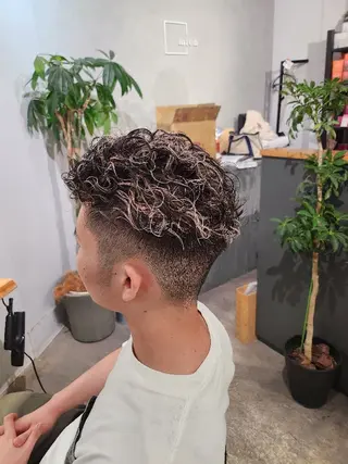 ショート LUANAhair所属・金田 拓也のヘアスタイル