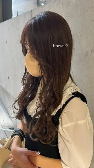 ロング カラー 光本 杏のヘアスタイル