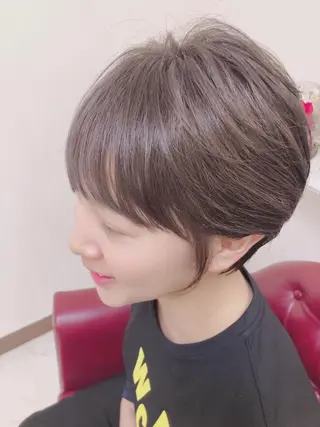 ショート カラー YURI ✨のヘアスタイル