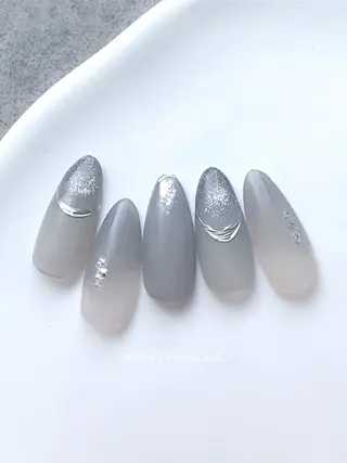 ネイル シンプルネイル EMIKOのネイルデザイン