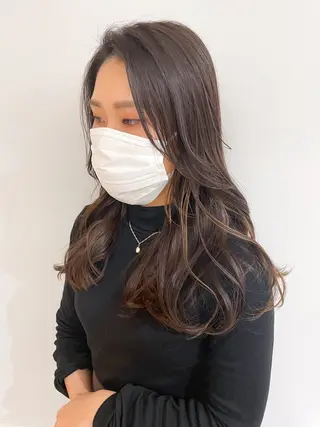 セミロング Kva所属・ウルフ/ハイトーン /髪質改善/AIRIのヘアスタイル