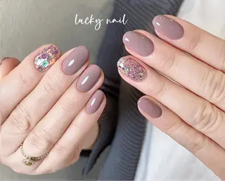 ネイル Lucky nail  小林和希のネイルデザイン