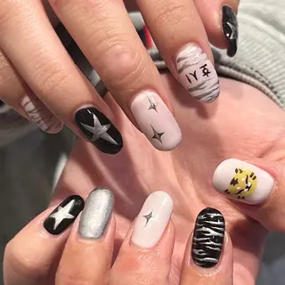 ネイル オタク美容師🛍/ 酸性ストレート/艶髪のヘアスタイル