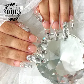 ネイル salonDRE NANAMIの眉毛・アイブロウイメージ