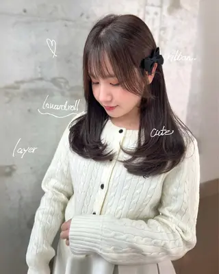 セミロング 苗代萌/ぷるツヤ髪 🫧／レイヤーカットのヘアスタイル