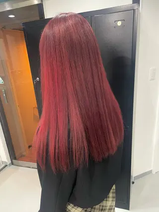 ロング 尾形 日和のヘアスタイル