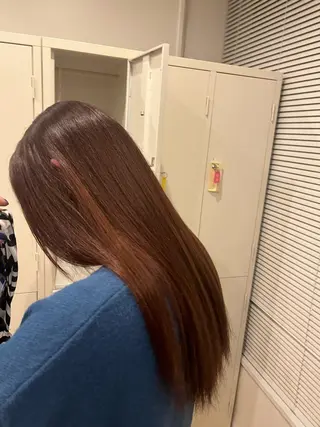 カラー 藤原 智恵のヘアスタイル