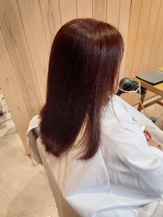 カラー 藤田 和花のヘアスタイル