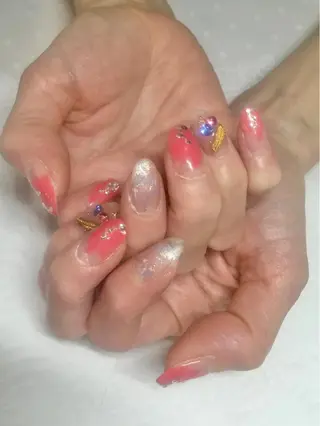 ネイル 新宿ネイルサロン ジェミディローサ所属・新宿ネイルサロン ジェミディローサのネイルデザイン