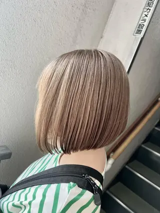 ショート カラー Kazu .Kのヘアスタイル