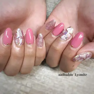 ネイル Lysmite所属・岩本 美香のネイルデザイン