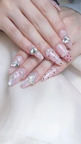 ネイル ルラワンネイル エンのネイルデザイン