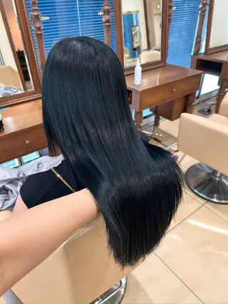 ロング カラー レイヤーカット/ 透明感カラー/カナのヘアスタイル