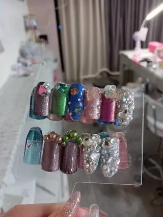 ネイル VANNAILSALON 本厚木店所属・VANNAIL 本厚木店のネイルデザイン