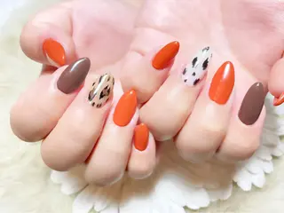 ネイル Yakko pas á pasのネイルデザイン