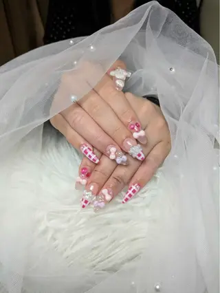 ネイル Queen Nail 柏店　クイーンネイルのネイルデザイン