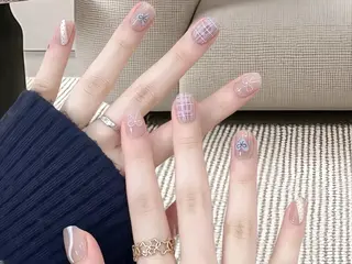 ネイル More Glam Nailsalon 大宮東口店 ～韓国ネイル・ワンホンネイル・スカルプネイル～所属・大宮 愛のネイルデザイン