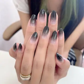 ネイル 岸本 千慧のネイルデザイン