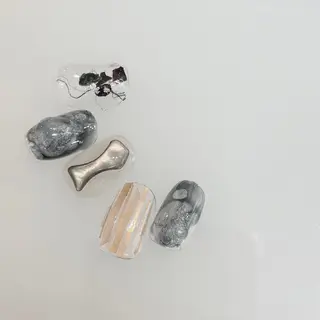 ネイル A85G ayakoのネイルデザイン