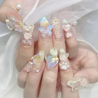 ネイル Kurieitibu 🍬Byu~tīのネイルデザイン