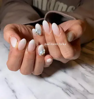 ネイル ﾈｲﾙﾙｰﾑﾘｯｶ 𝐦𝐚𝐲𝐮のネイルデザイン