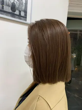 ショート カラー 平 ちひろのヘアスタイル