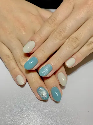 ネイル 𝐑𝐞𝐯𝐢𝐨 ___堺市西区のマツエク・マツパデザイン