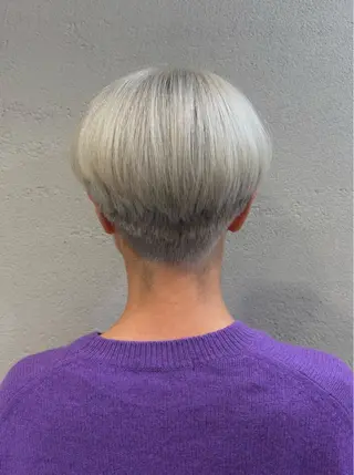 カラー 中山 千尋のヘアスタイル