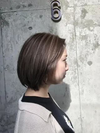 ショート カラー SLASHスラッシュ 兵頭　裕のヘアスタイル