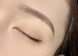アイブロウ Tsubata ⭐︎のマツエク・マツパデザイン