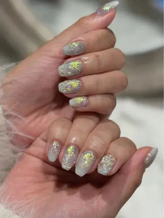 ネイル nailsalon moe.所属・yume 大人ガーリーネイルのネイルデザイン