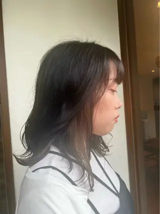 ミディアム カラー uhair滝ノ水店所属・和田 咲乃のヘアスタイル