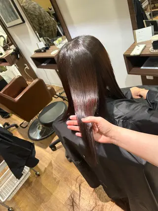 ロング YUZA grow hair 【ユーザ グロウ ヘア】所属・縮毛矯正/似合わせ カット/伊藤はるかのヘアスタイル