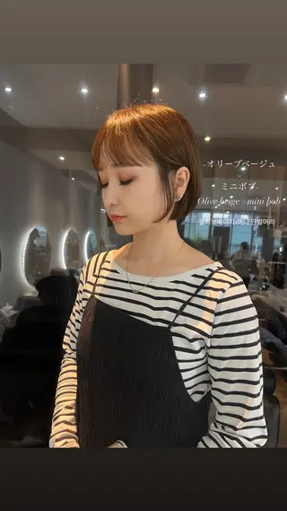 ショート カラー 韓国🇰🇷レイヤー 映える顔周り🩷のヘアスタイル