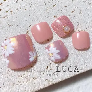 ネイル ネイルアトリエルカ スタッフのネイルデザイン